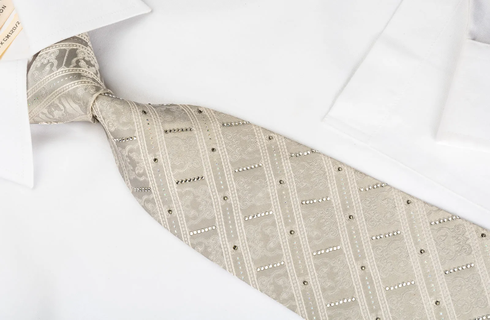 Indian Homme Rhinestone Silk Necktie Stripes On White With Silver Sparkles