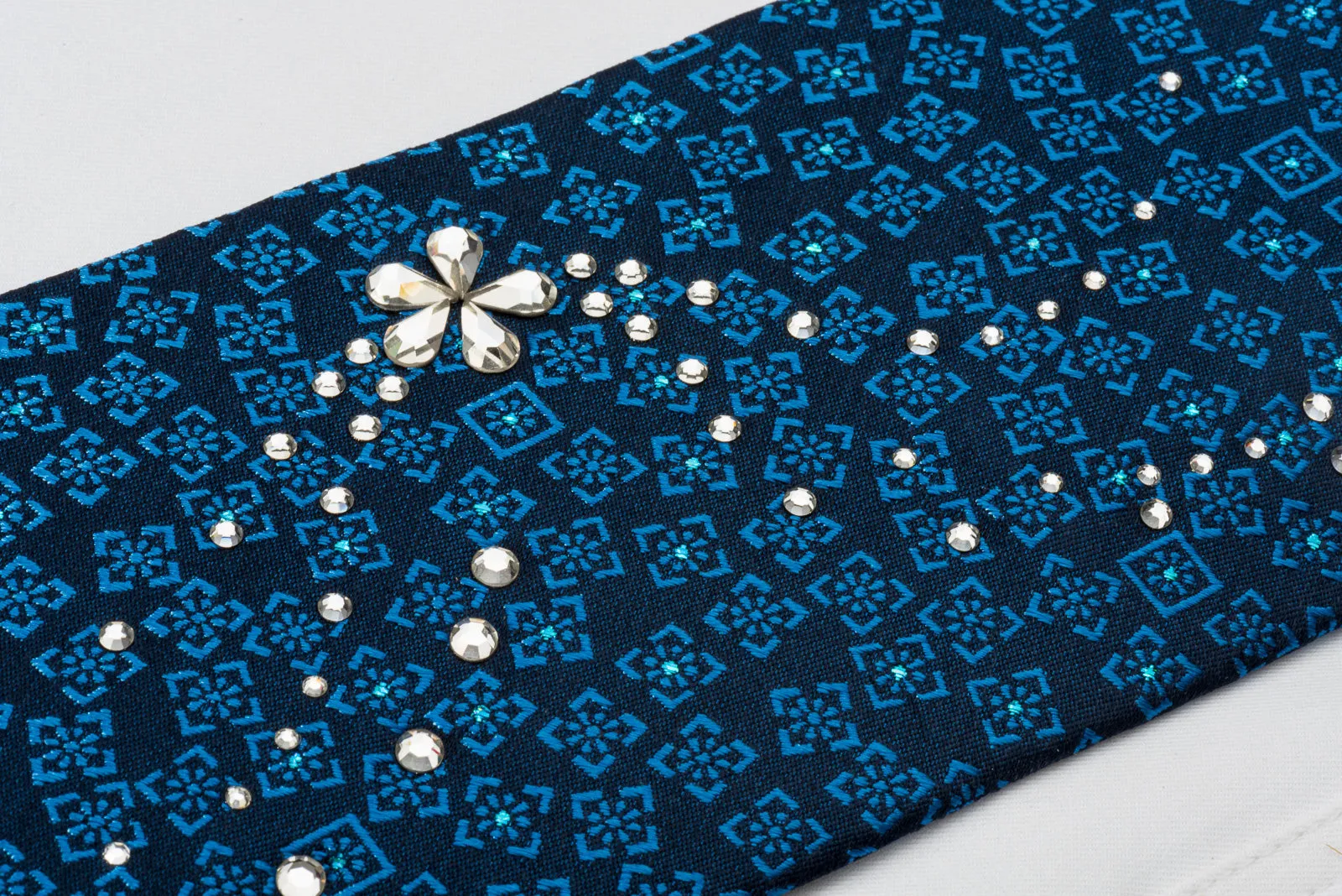 Metro City Silk Rhinestone Tie Squares On Blue With Blue Sparkles