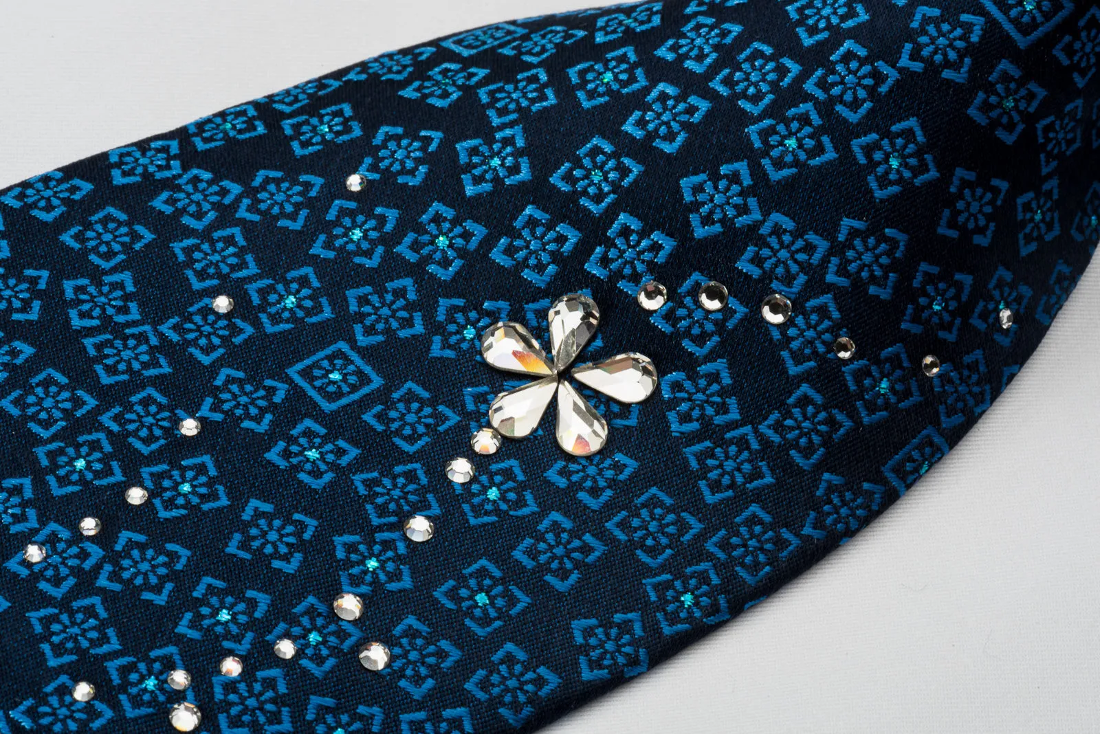 Metro City Silk Rhinestone Tie Squares On Blue With Blue Sparkles