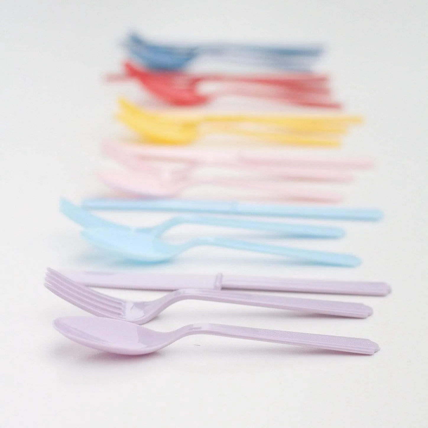 Plastic Cutlery: Yellow (18 piece set)