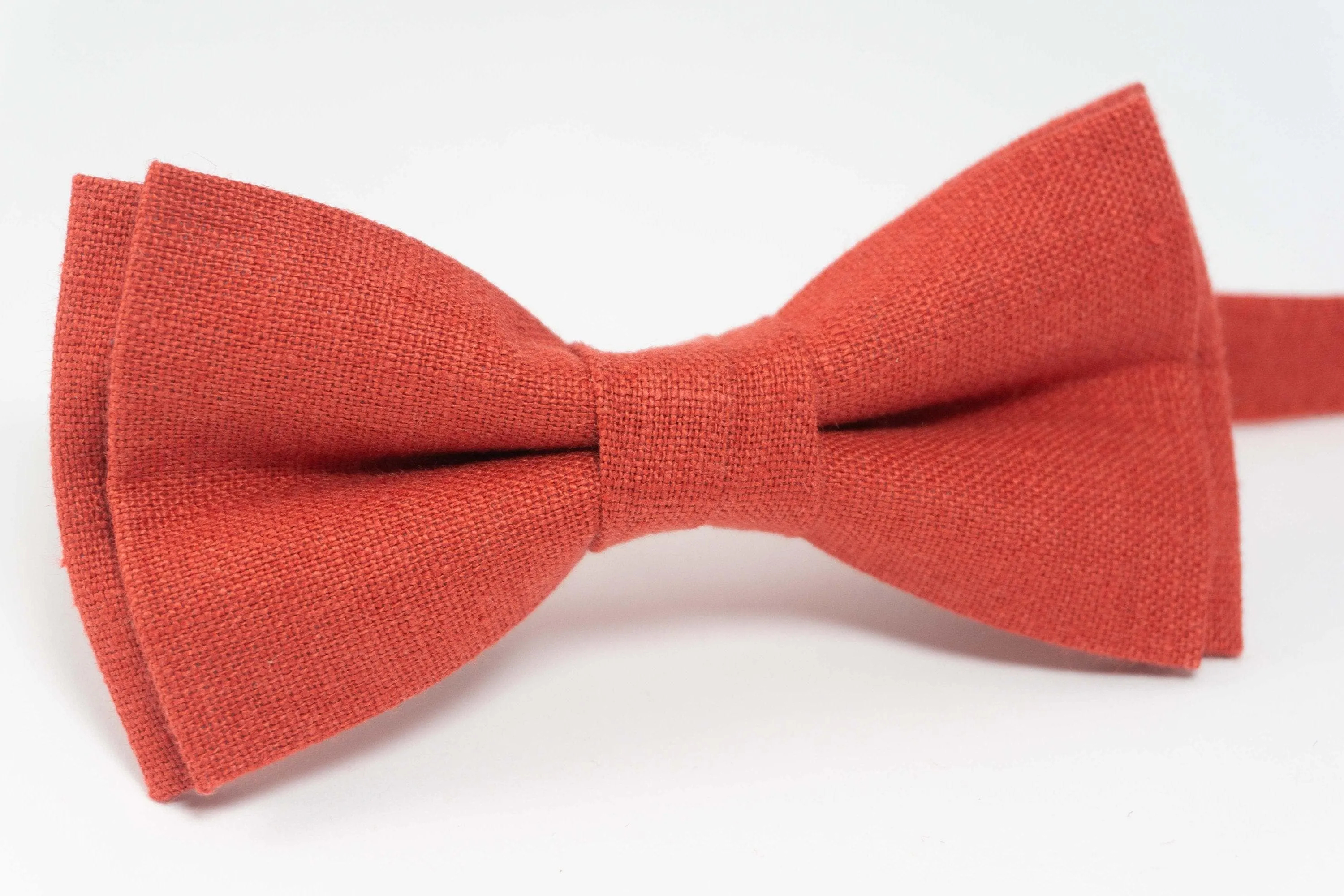 Rust Wedding Bow Tie - Perfect Men's Accessory for Special Occasions
