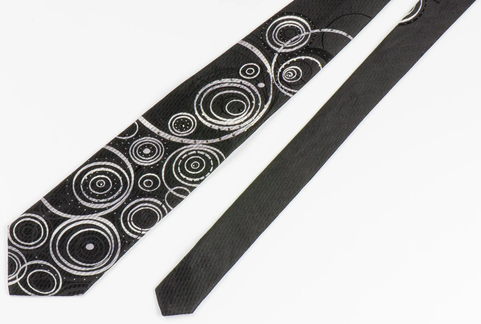 Silk Neck Tie By Elegance Silver Circles On Black With Rhinestones 3 1/2 Inch